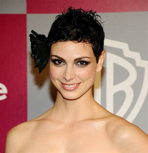 morena baccarin naked